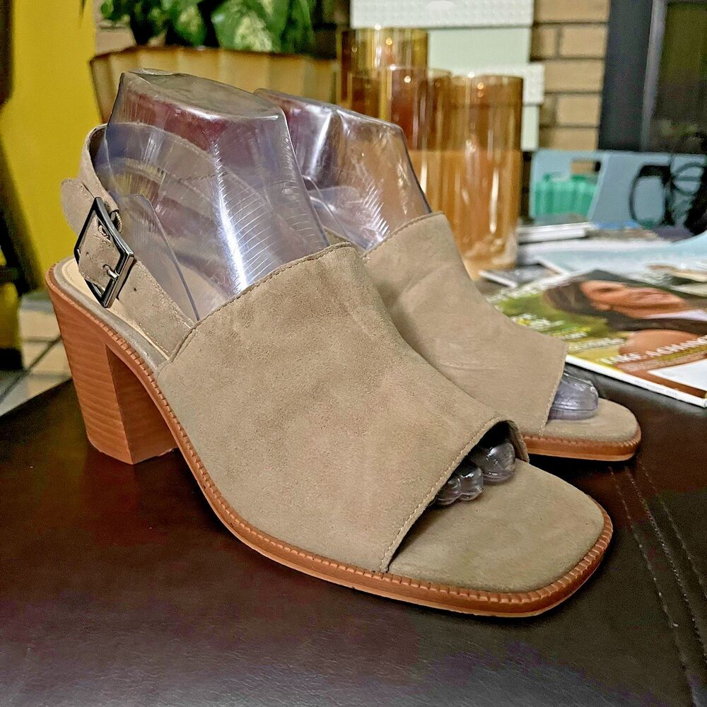 NEW Vince Camuto Brendiza Block Heel Suede Sandal Tuscan Taupe Womens 9